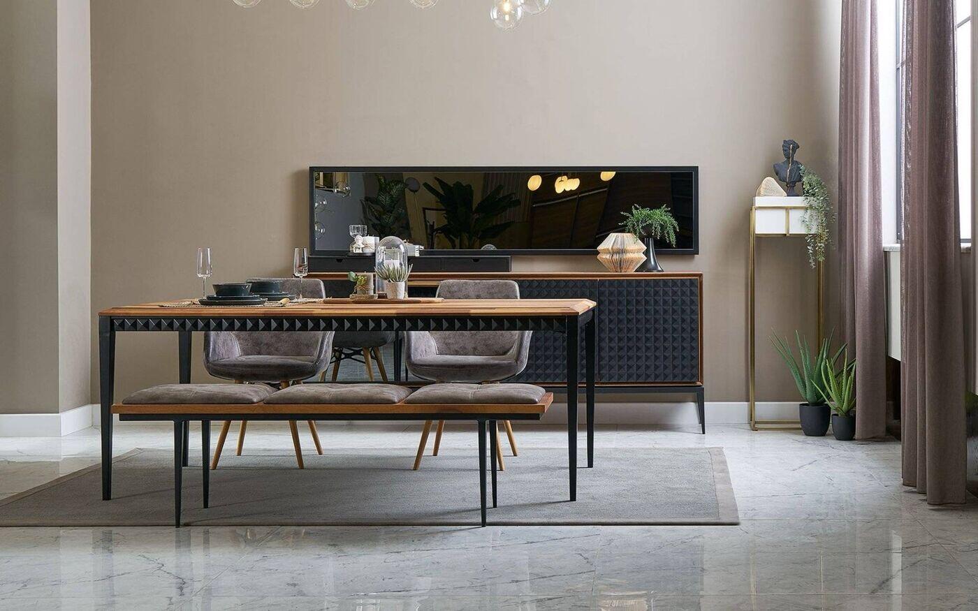 Pyramid V2 Dining Room