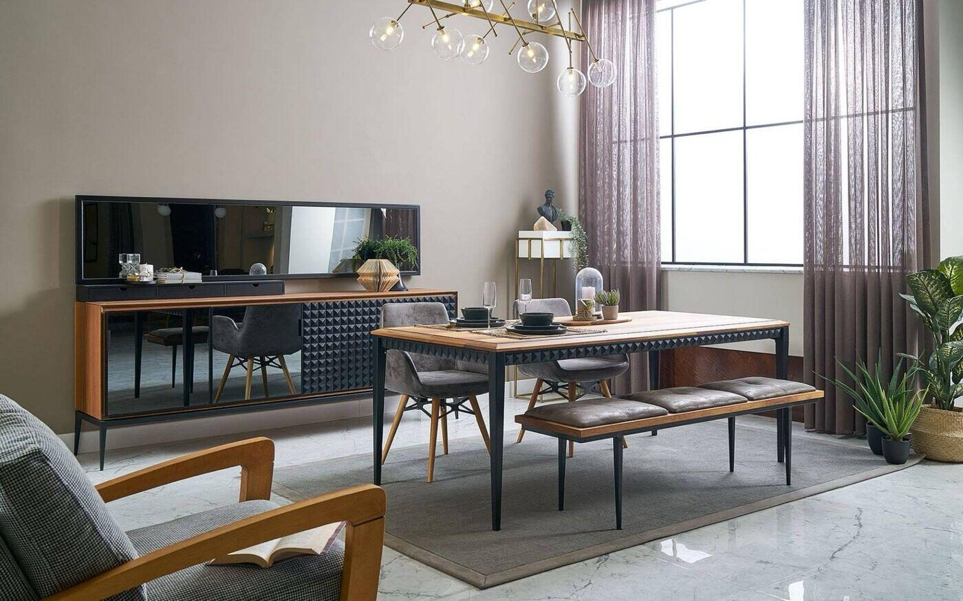 Pyramid V2 Dining Room