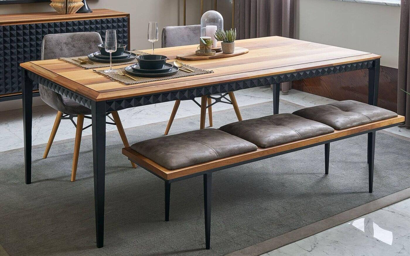 Pyramid V2 Dining Room